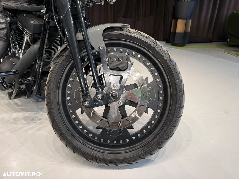 Harley-Davidson FXSTB Softail Night Train - 2