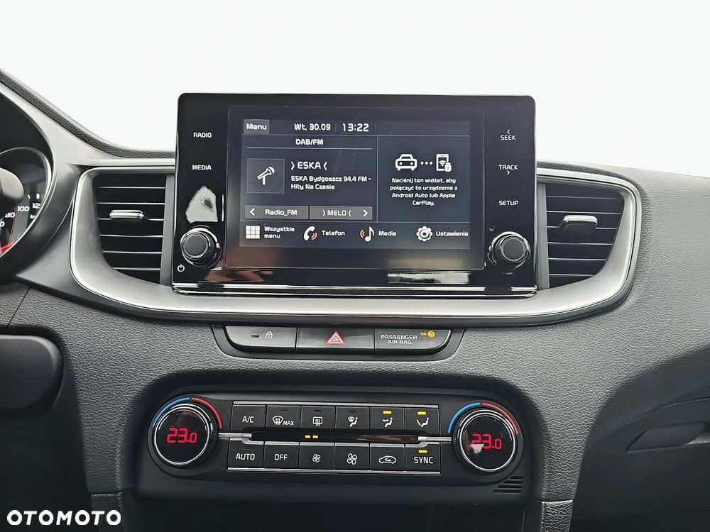 Kia Ceed 1.5 T-GDI M - 23