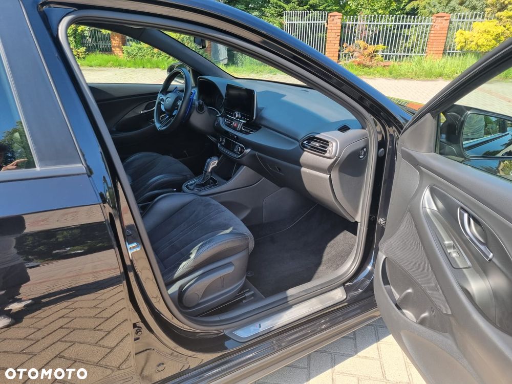 Hyundai i30 N 2.0 T-GDI Performance DCT - 11
