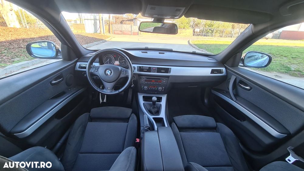 BMW Seria 3 318i - 6