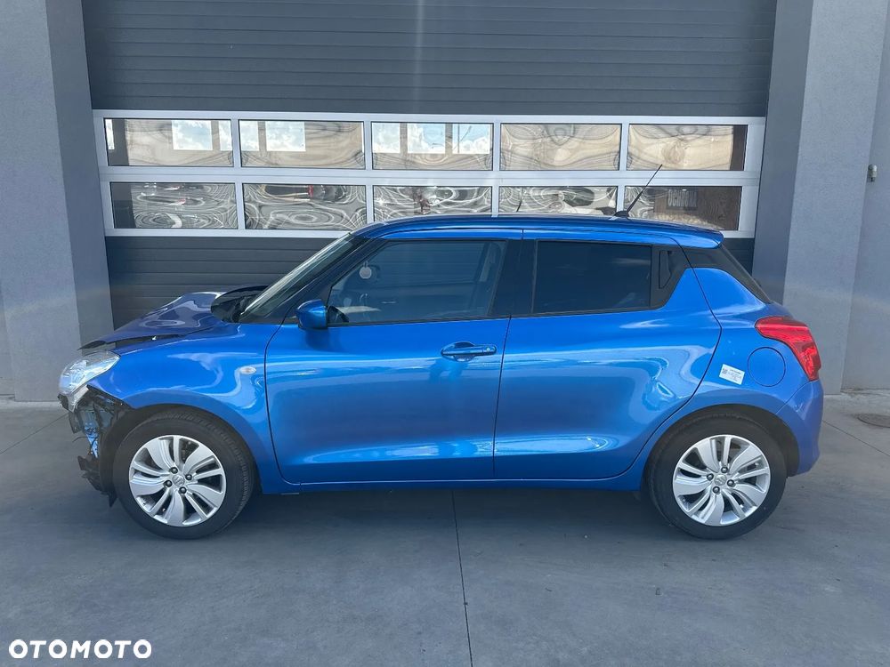 Suzuki Swift 1.2 Premium - 4