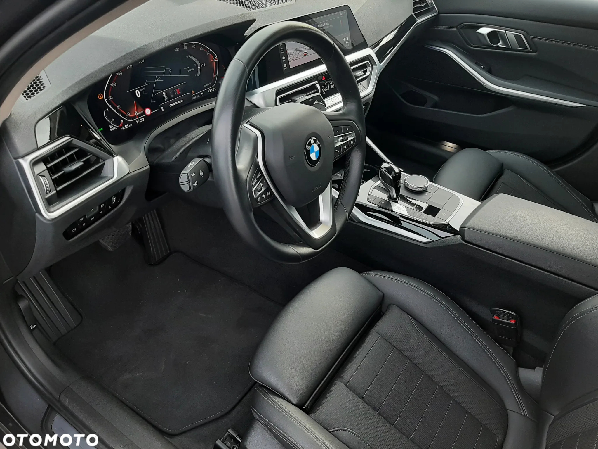 BMW Seria 3 330d Touring xDrive - 20