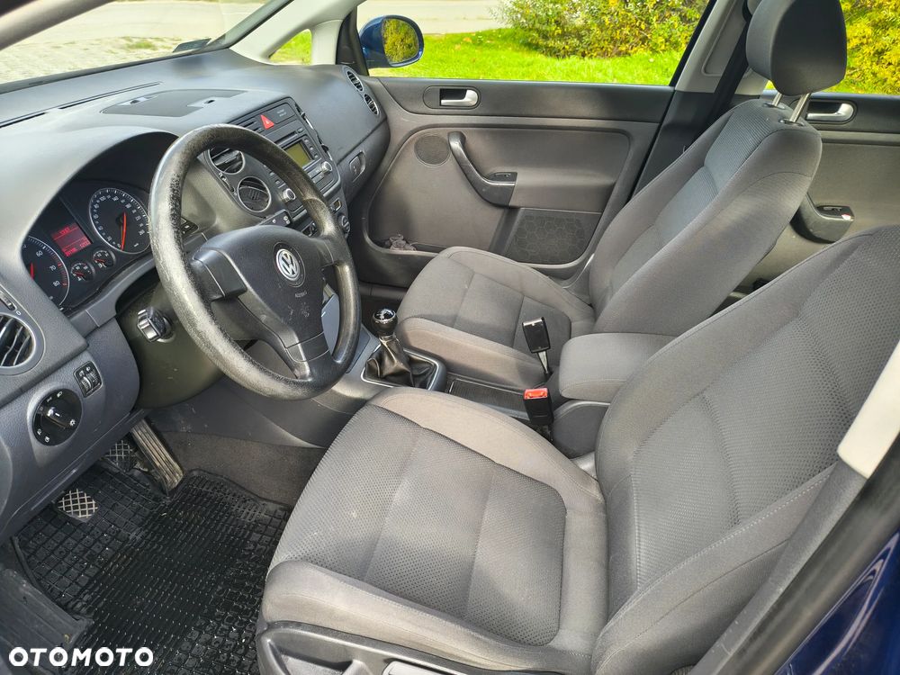 Volkswagen Golf Plus - 15