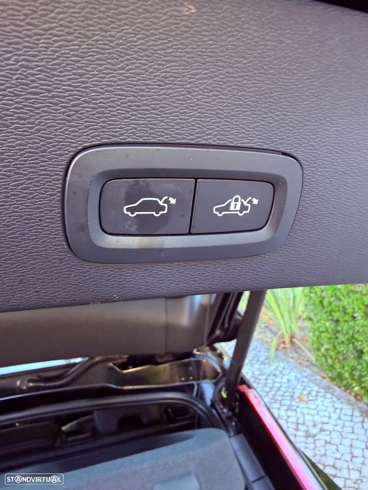 Volvo C40 Recharge Twin Plus - 30