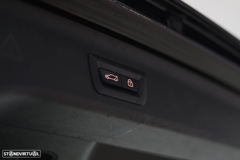 BMW 520 d Pack M Auto - 33