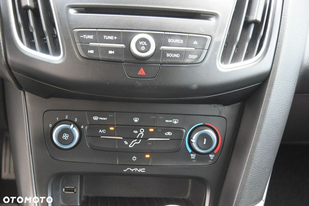 Ford Focus 1.6 TDCi DPF Start-Stopp-System Business - 25