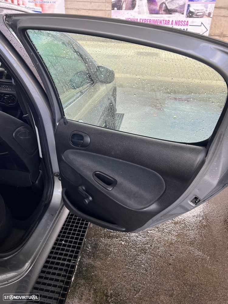 Peugeot 206 1.4 HDi Black & Silver - 8