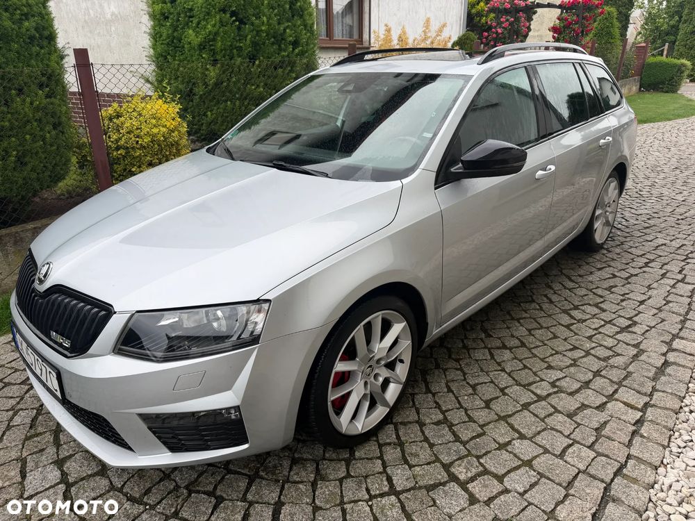 Skoda Octavia 2.0 TDI RS DSG - 1