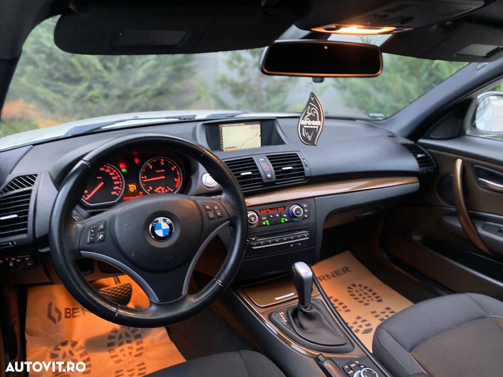 BMW Seria 1 120d DPF Aut. Edition Lifestyle - 12