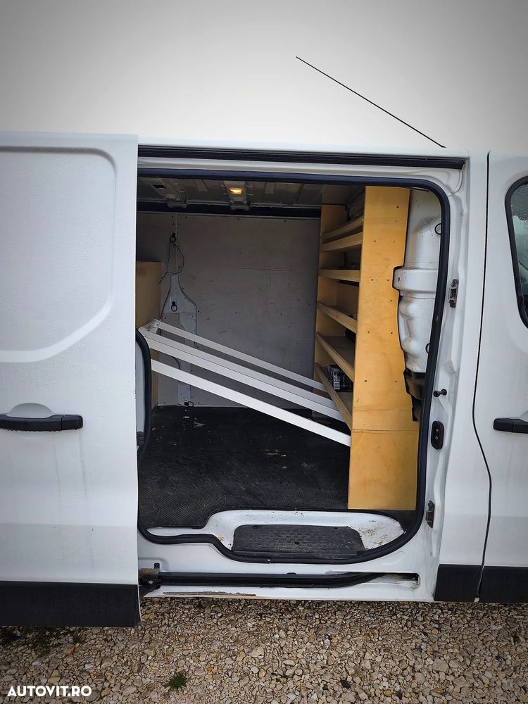 Opel Vivaro B - 11
