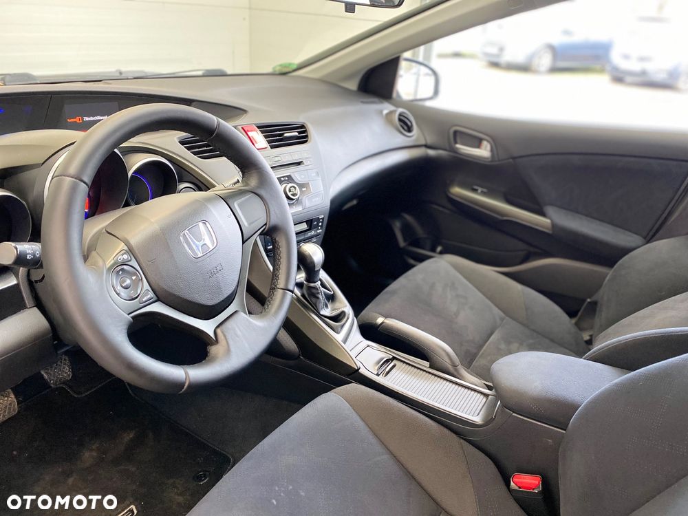 Honda Civic 1.4 Comfort - 9