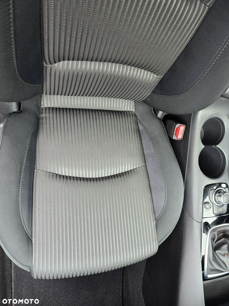 Mazda 3 SKYACTIV-G 120 Sports-Line - 25