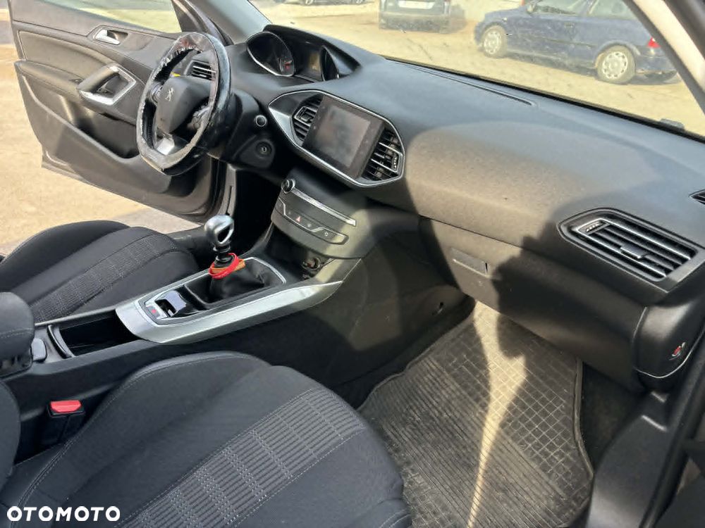 Peugeot 308 1.5 BlueHDi Active S&S - 8