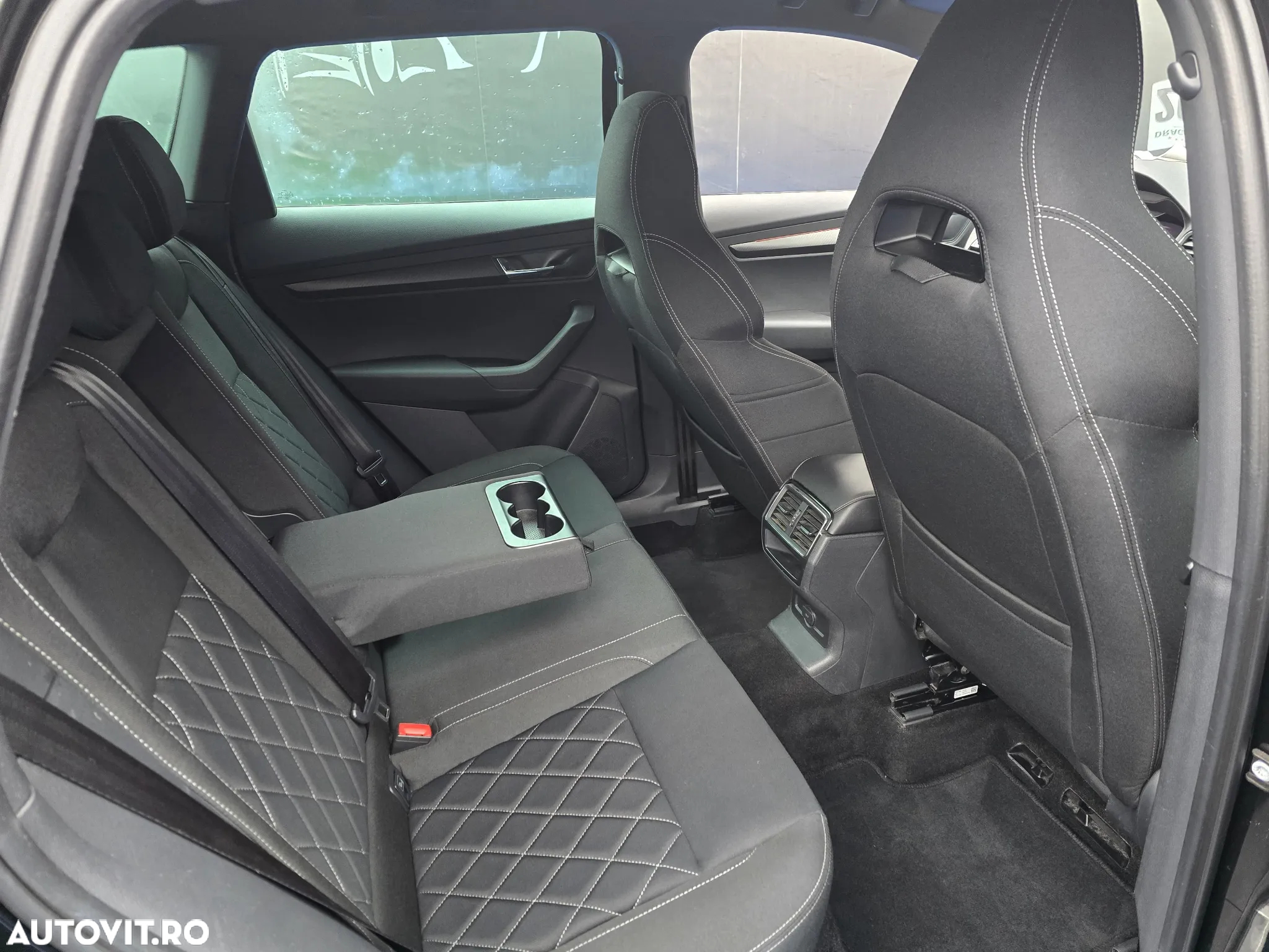 Skoda Karoq 1.5 TSI DSG Sportline - 8
