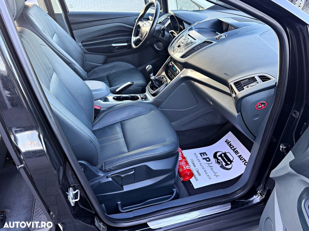 Ford Grand C-Max - 21