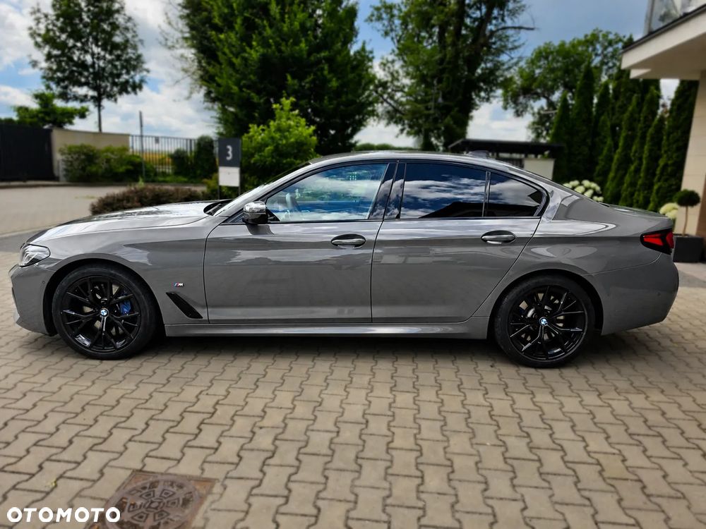 BMW Seria 5 540i xDrive mHEV M Sport sport - 3