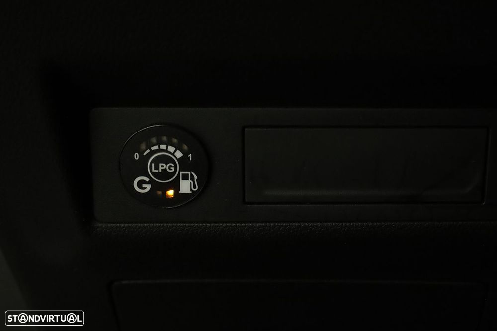 Renault Captur 1.0 TCe Techno Bi-Fuel - 21
