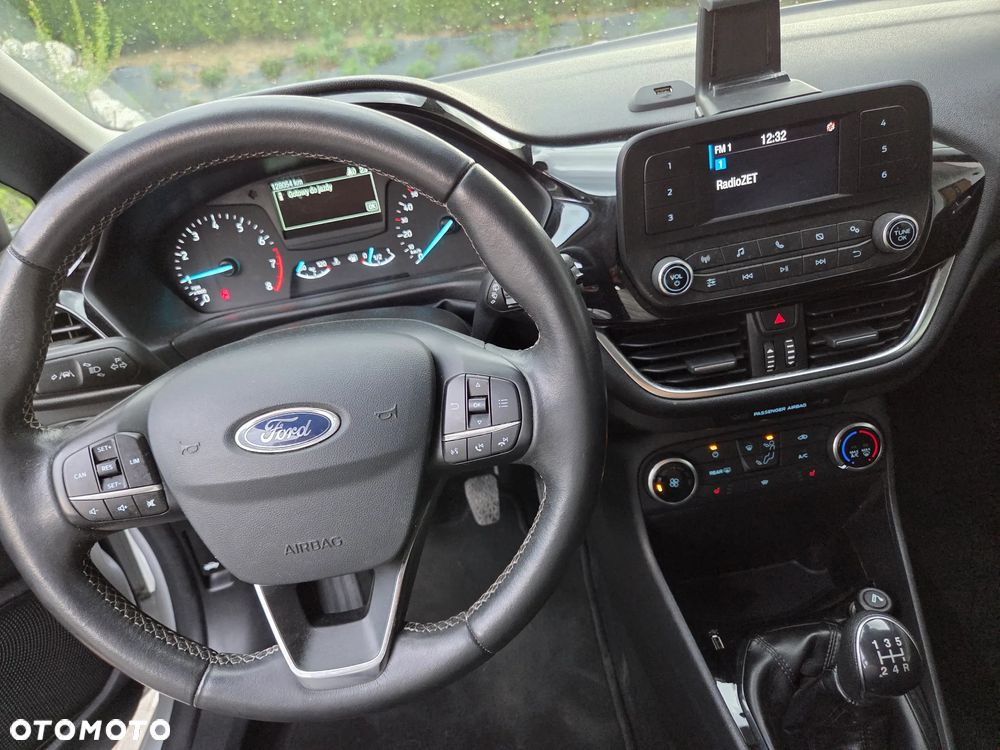 Ford Fiesta 1.1 COOL&CONNECT - 5