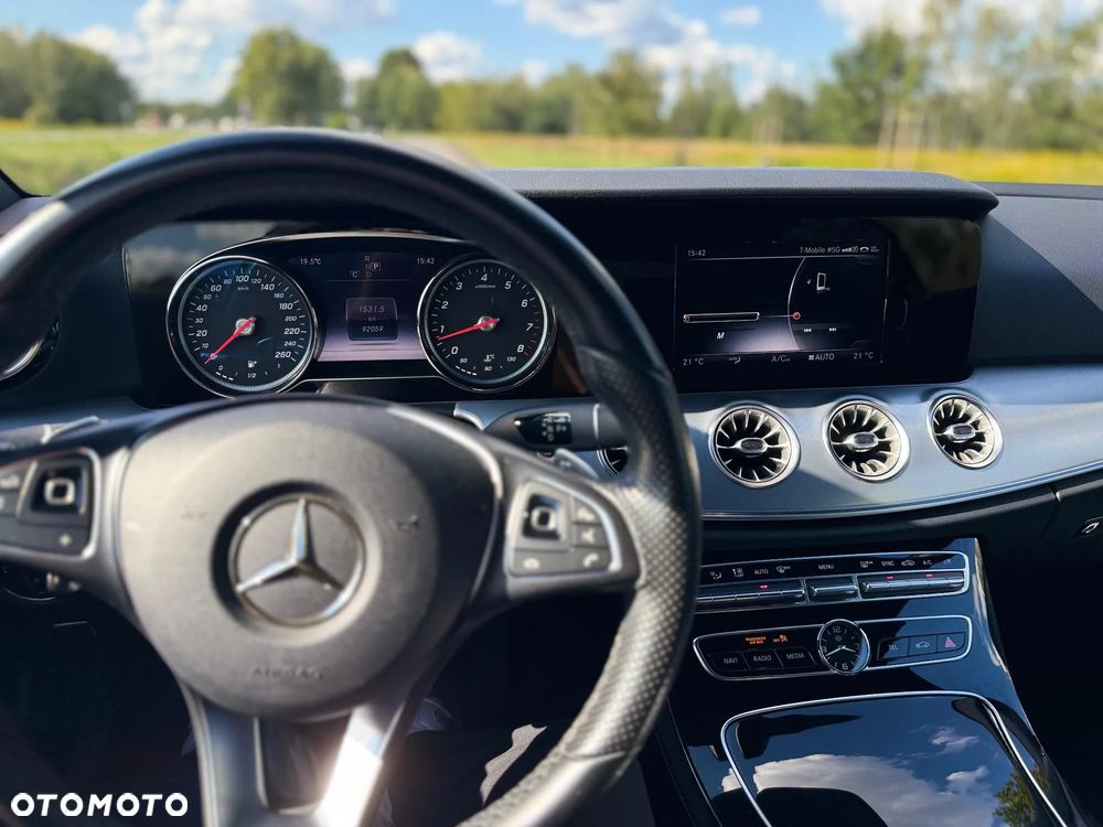 Mercedes-Benz Klasa E 200 9G-TRONIC - 11