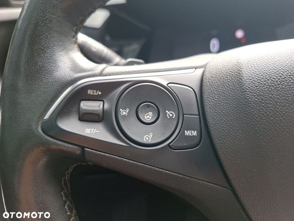 Opel Grandland 1.2 T Business Edition S&S - 16