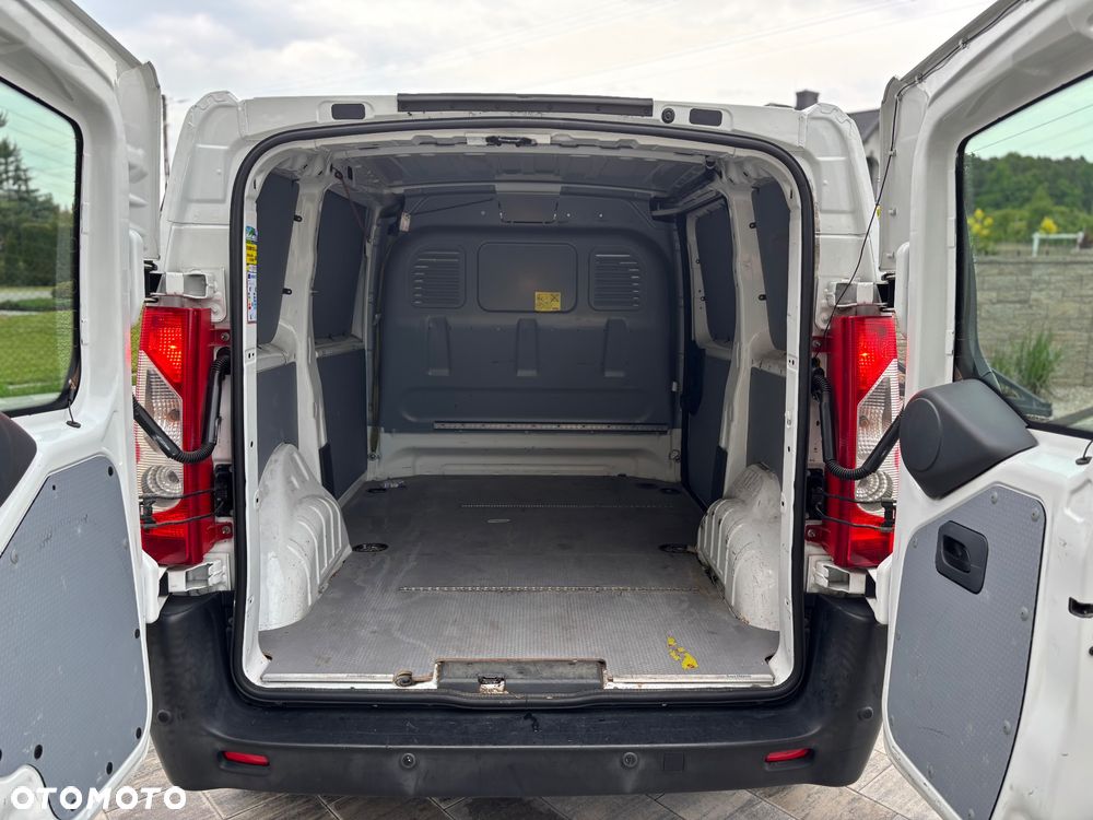 Peugeot Expert - 9