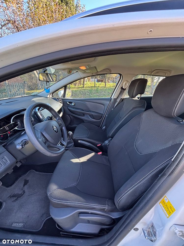 Renault Clio - 5