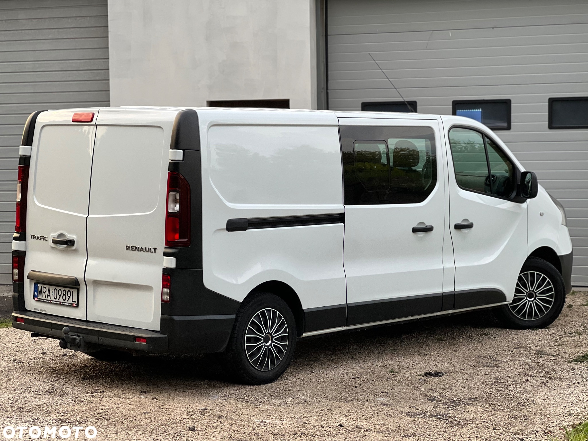 Renault Trafic 1.6 dCi 115 Grand Combi L2H1 Expression - 19