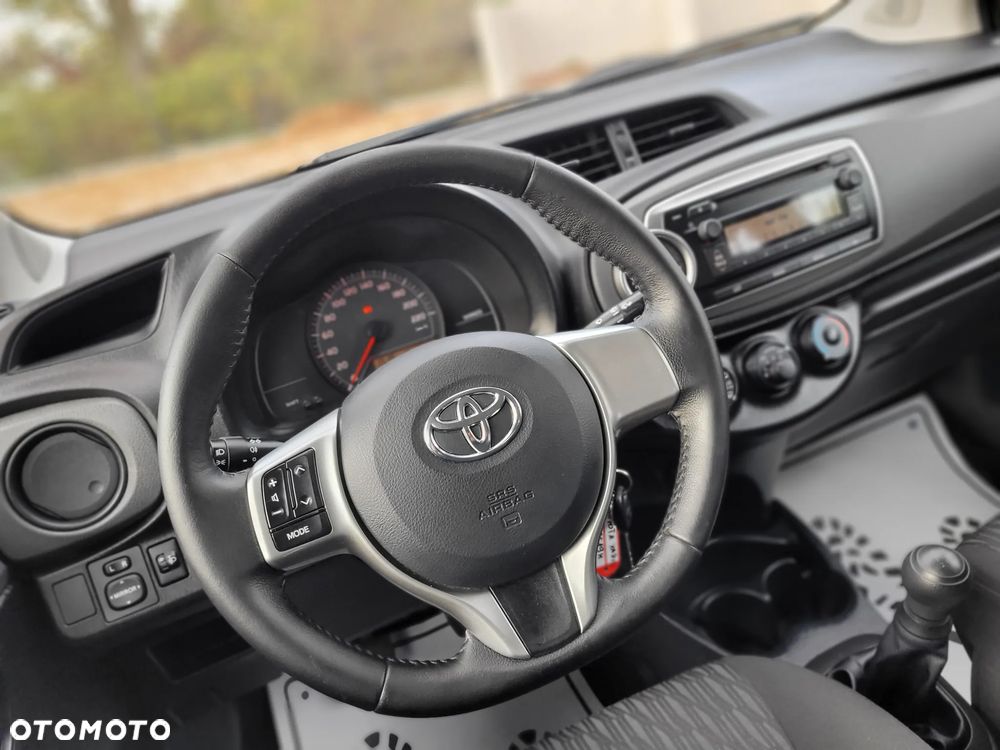 Toyota Yaris 1.0 VVT-i Style - 21