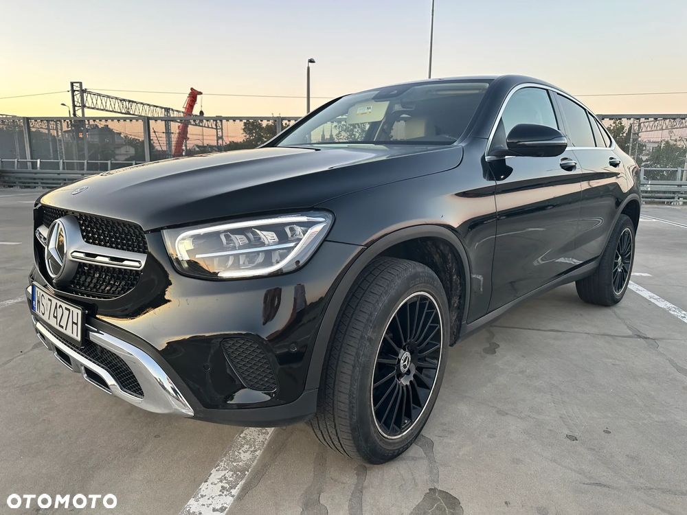 Mercedes-Benz GLC 300 4Matic 9G-TRONIC Edition Avantgarde - 1