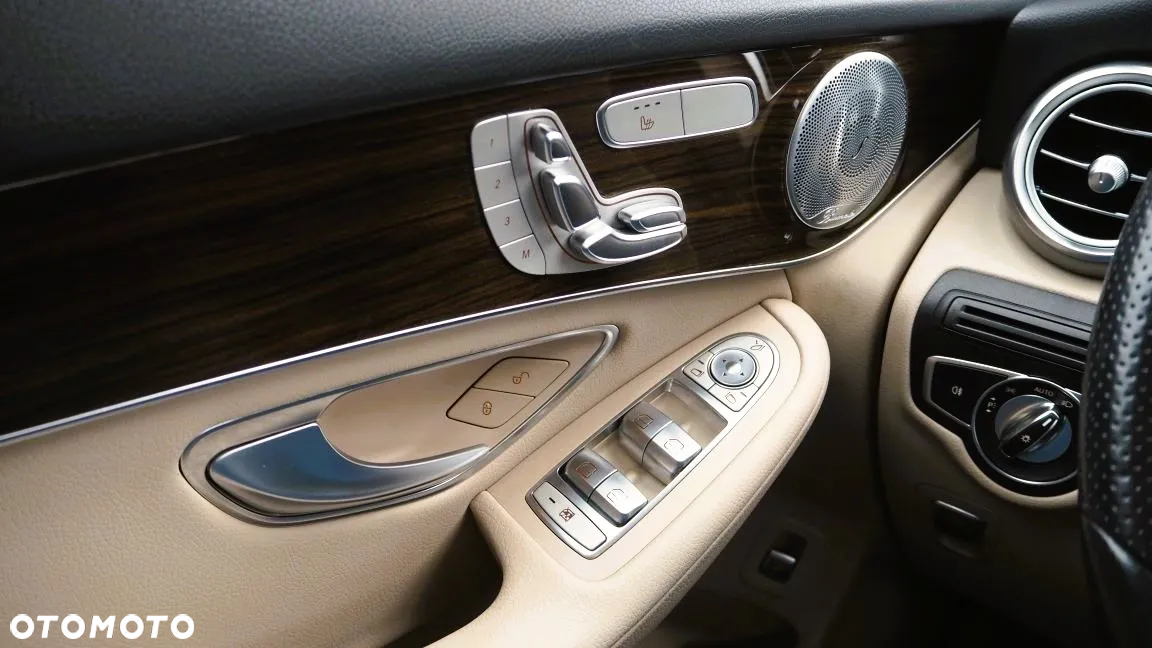 Mercedes-Benz GLC 300 4Matic 9G-TRONIC - 5