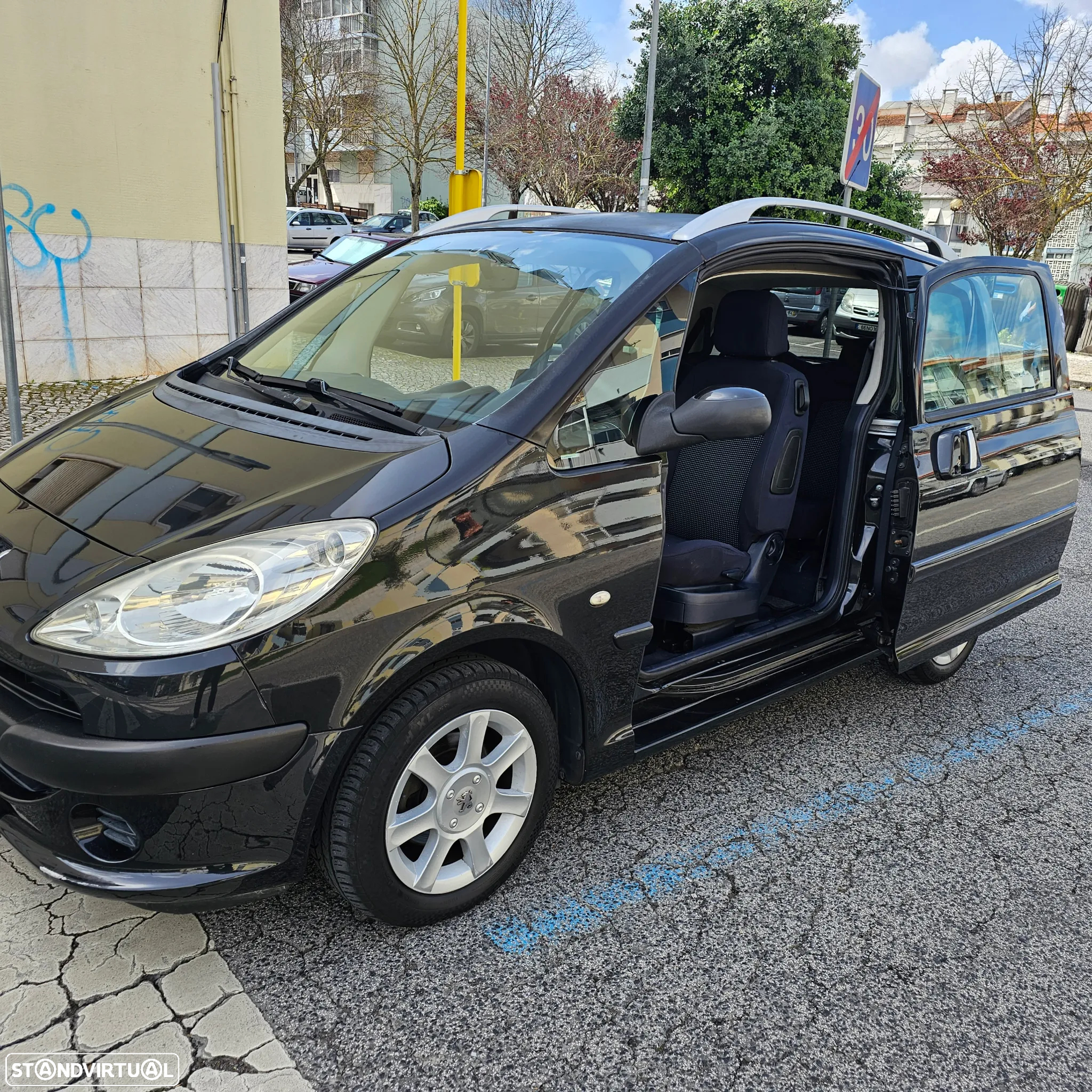 Peugeot 1007 1.4 HDi Sporty - 14