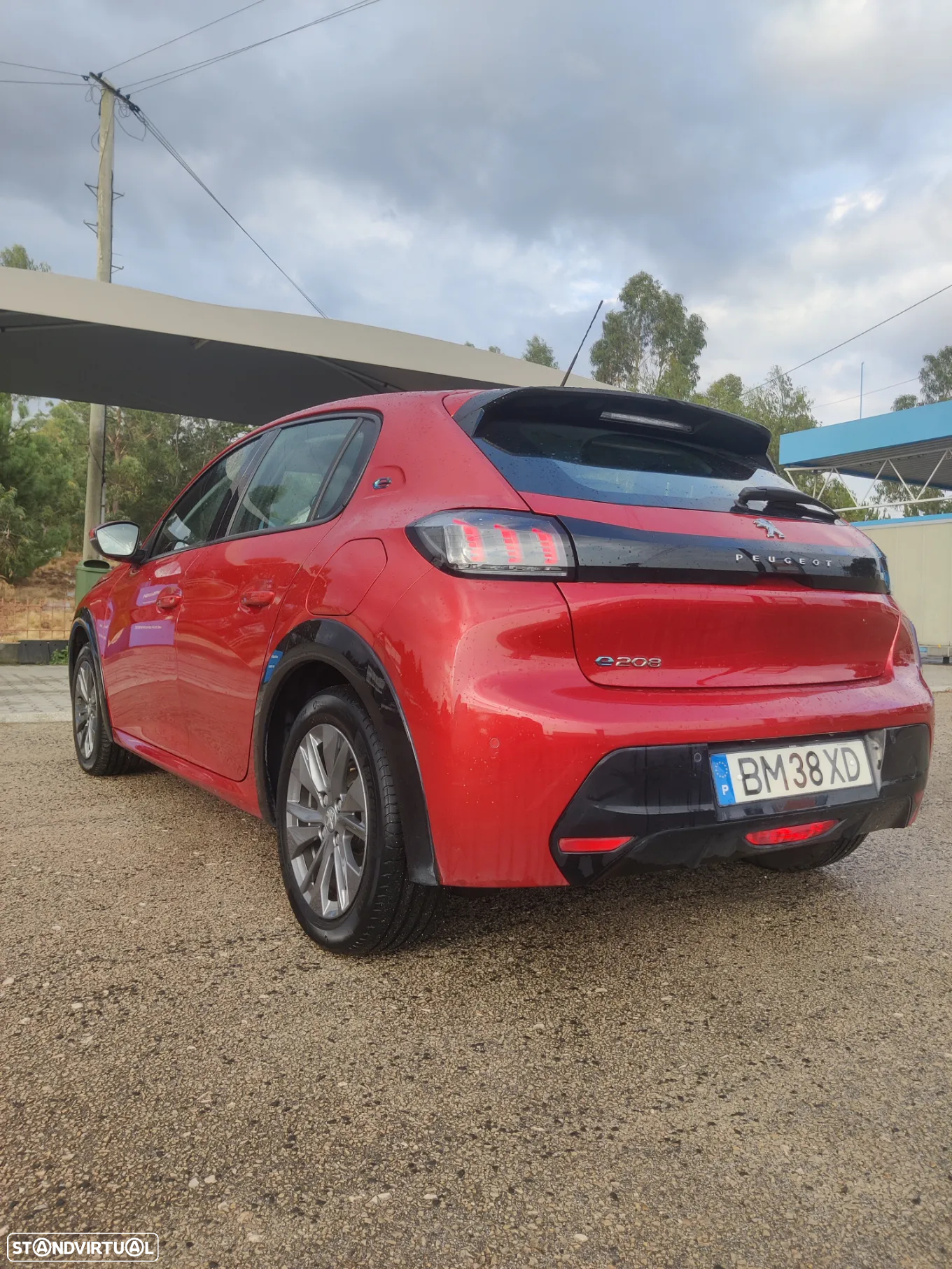 Peugeot e-208 50 kWh Allure - 16