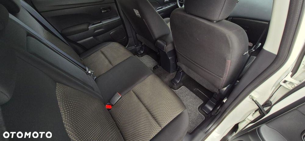 Mitsubishi ASX - 30