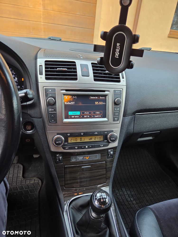 Toyota Avensis 2.2 D-CAT Prestige - 22