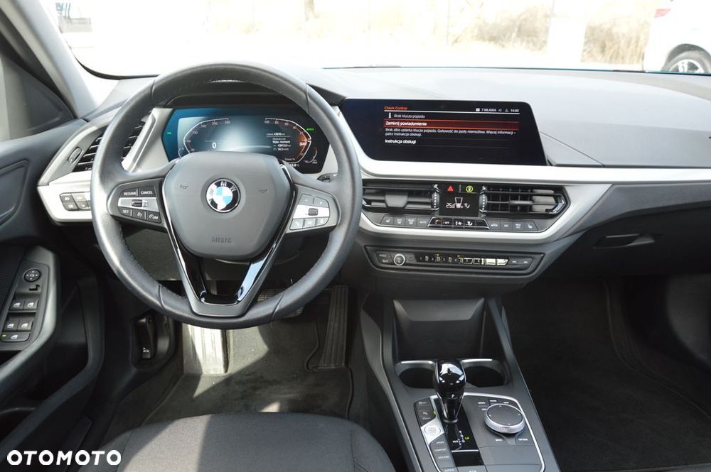 BMW Seria 1 118i Advantage - 17