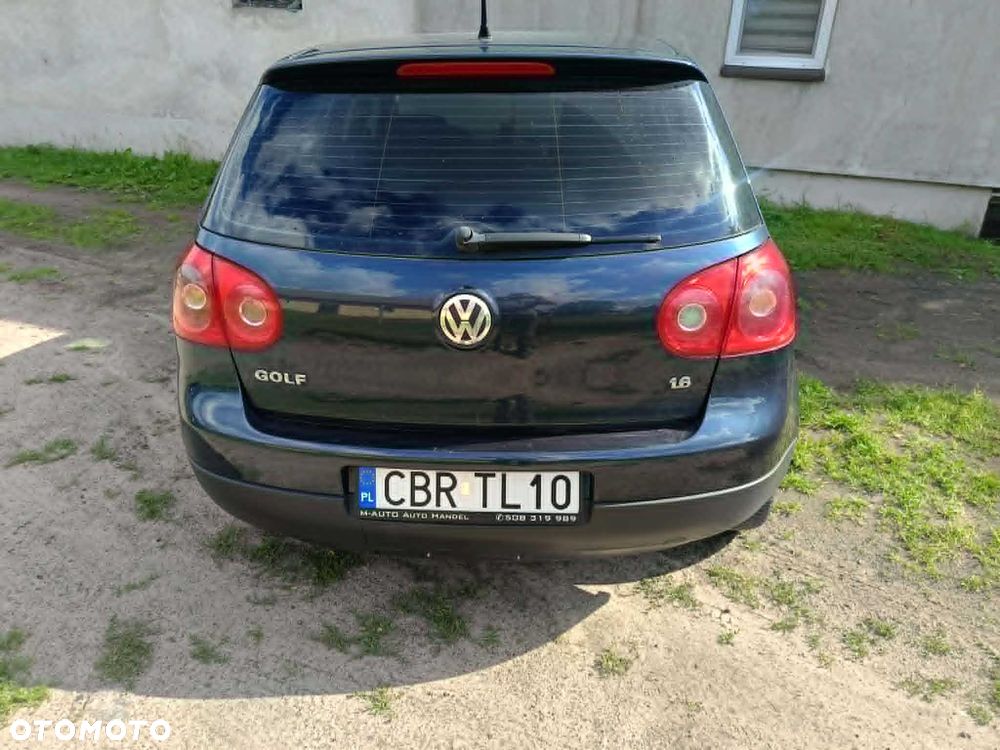 Volkswagen Golf - 4