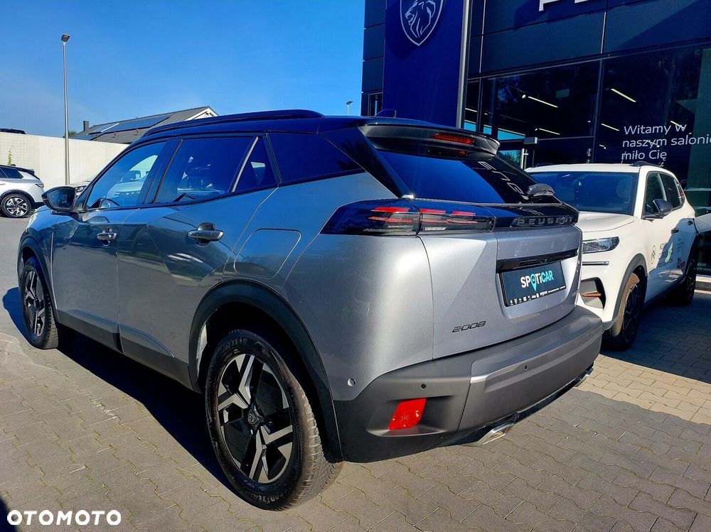 Peugeot 2008 - 4