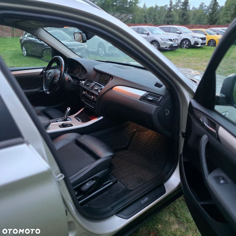 BMW X3 xDrive20d - 24