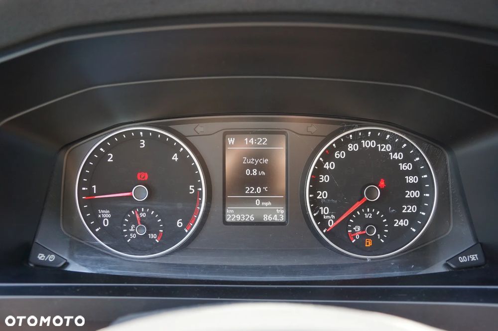 Volkswagen Transporter - 16