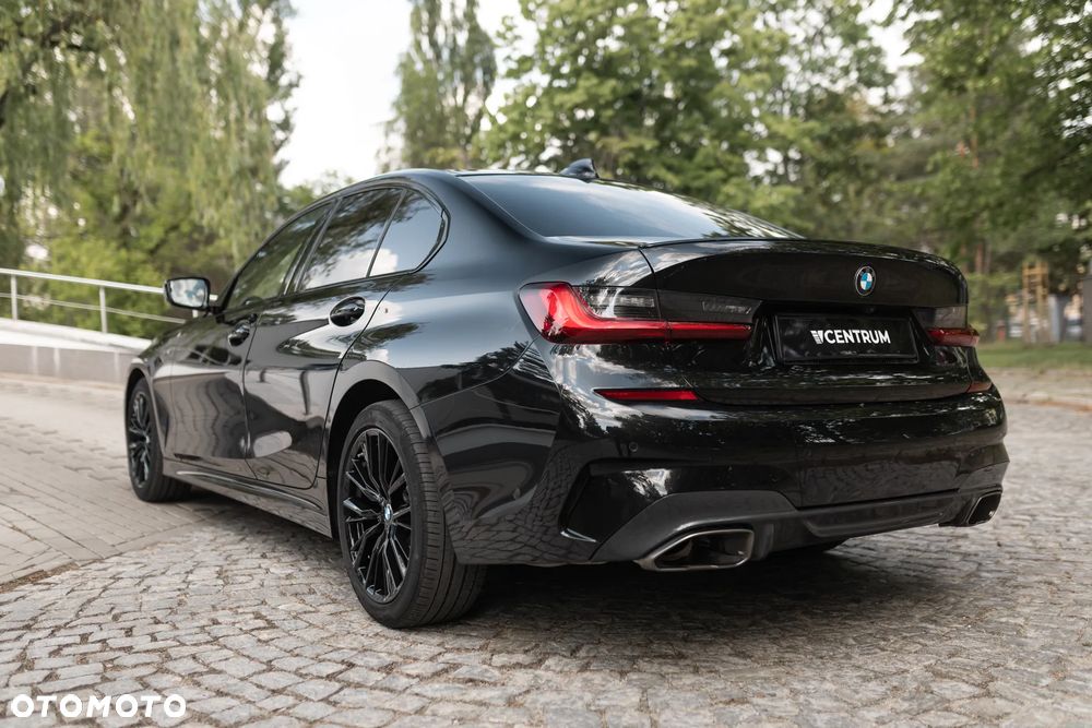BMW Seria 3 M340i xDrive mHEV sport - 9
