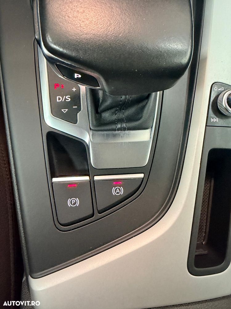 Audi A4 40 TDI S tronic MHEV S Line - 18