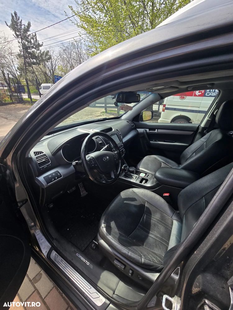 Kia Sorento 2.2 DSL 4x4 Aut. Executive - 11