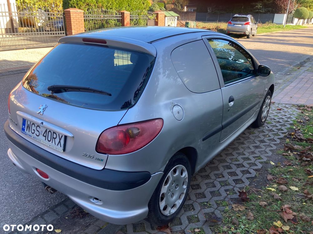 Peugeot 206 - 3