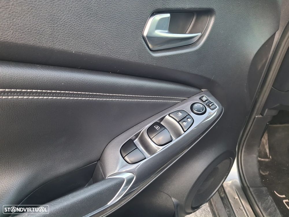 Nissan Juke 1.0 DIG-T N-Connecta NAV. DCT - 12