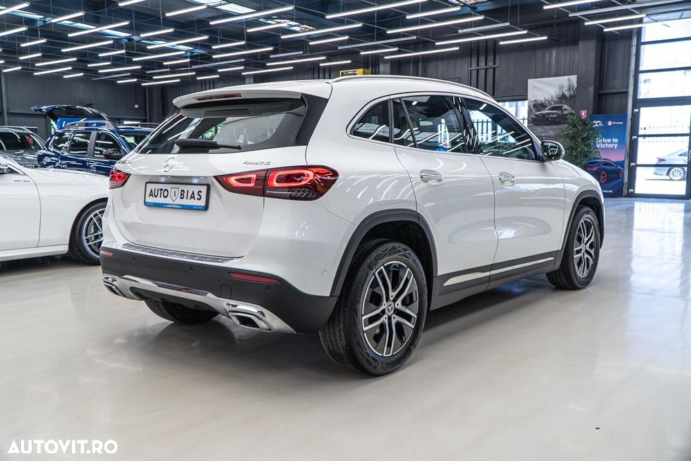 Mercedes-Benz GLA 200 d 4MATIC 8G-DCT Progressive - 8