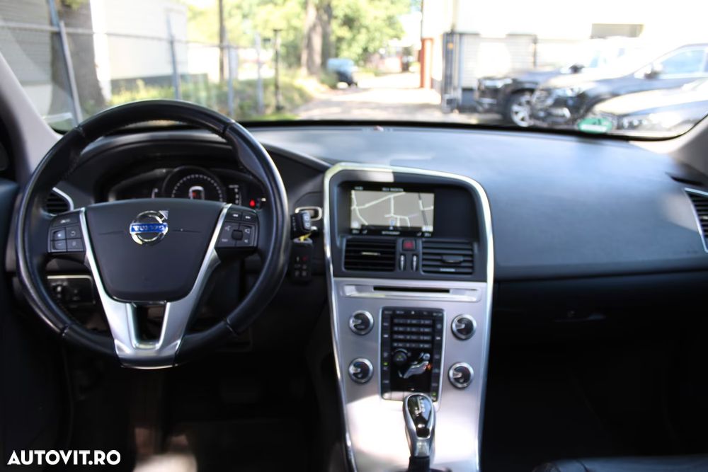 Volvo XC 60 - 37