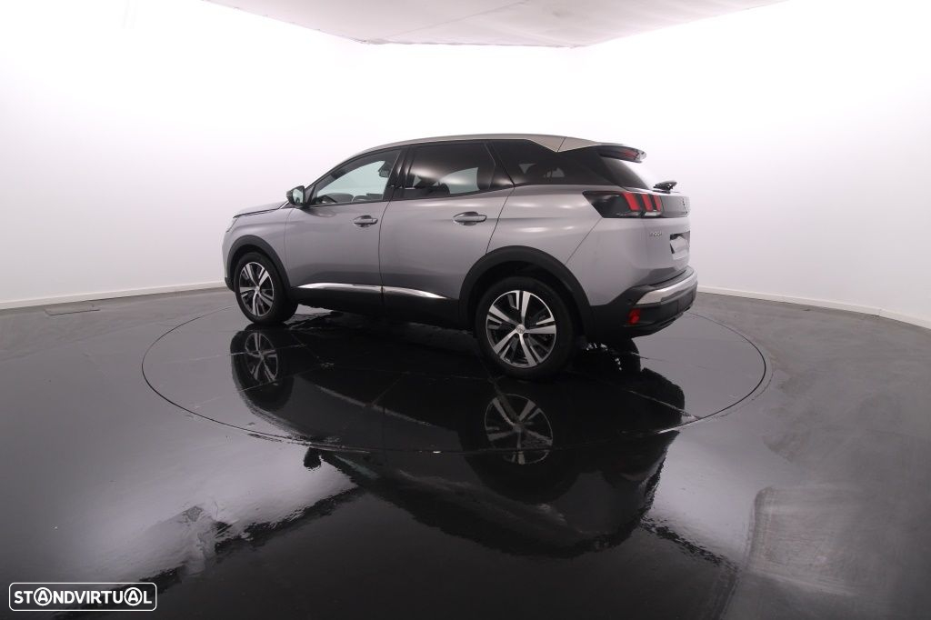 Peugeot 3008 1.5 BlueHDi Allure Pack EAT8 - 4