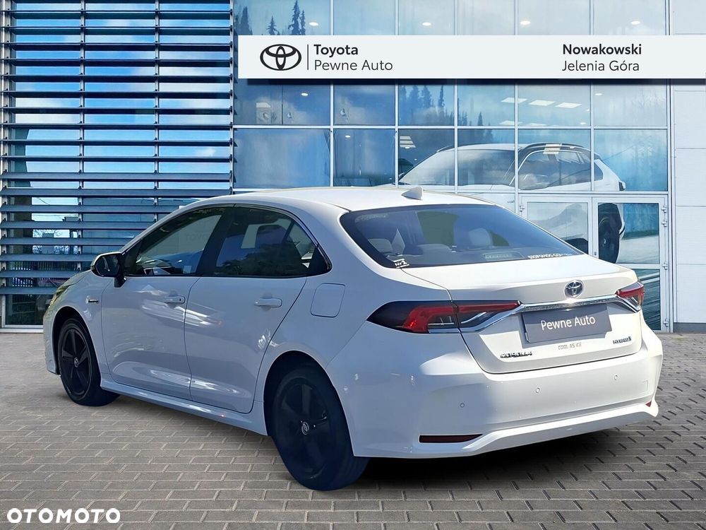 Toyota Corolla 1.8 Hybrid Comfort - 8