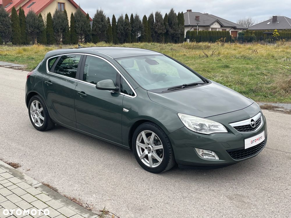 Opel Astra 1.7 CDTI Cosmo - 31