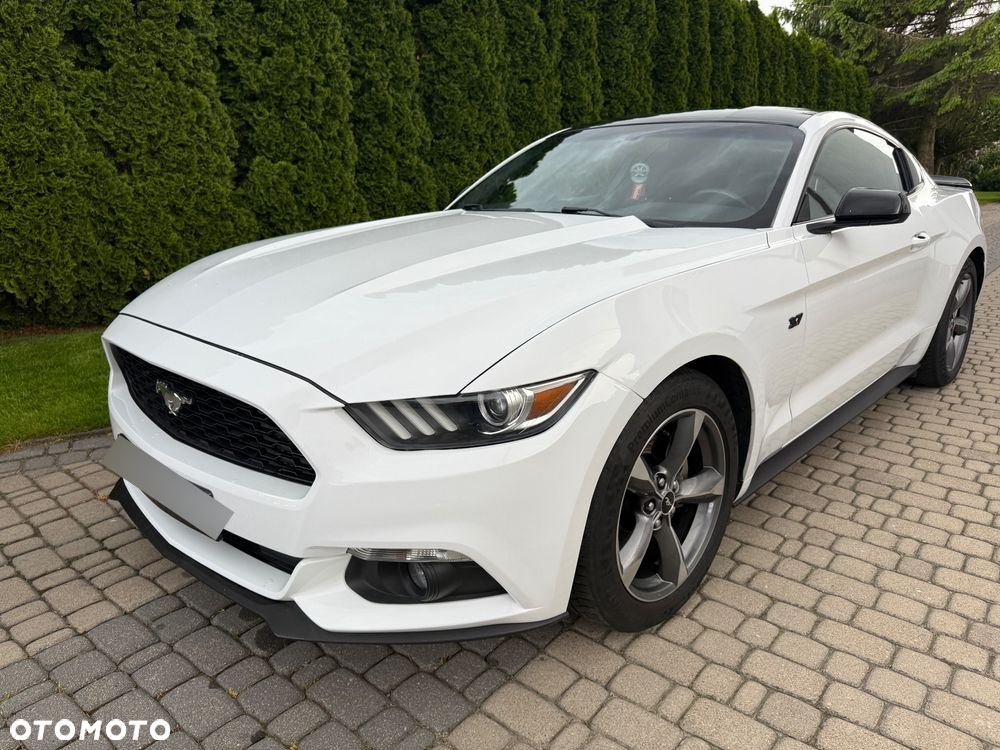 Ford Mustang - 3
